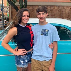 Meet your Posher, Megan